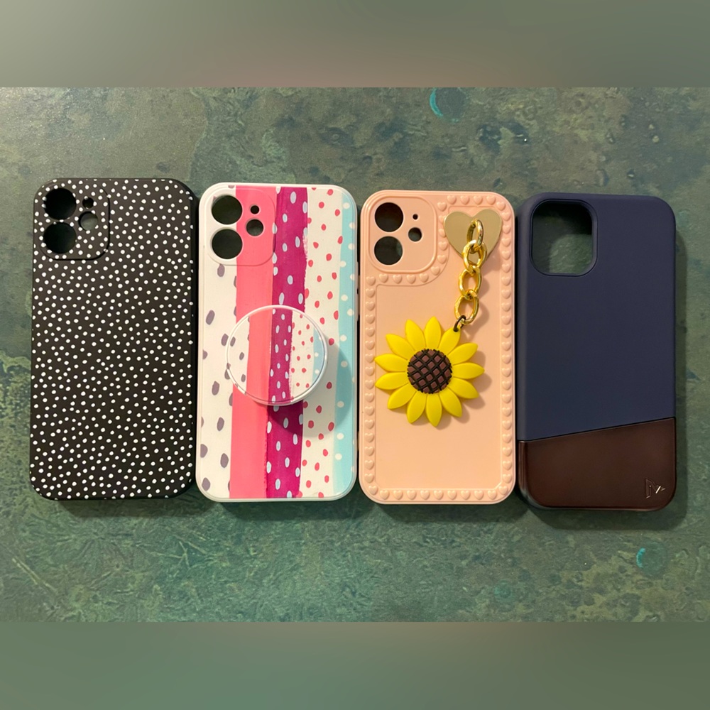 Bundle of 4 iPhone 12 mini cases